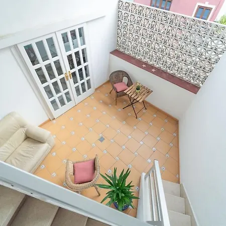 Un Lugar House San Telmo -coliving * Las Palmas / Gran Canaria
