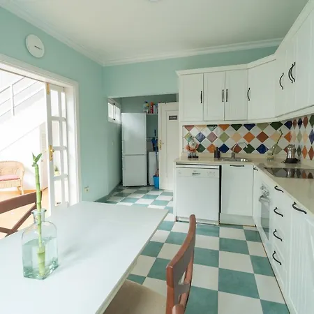 Un Lugar House San Telmo -coliving Las Palmas / Gran Canaria