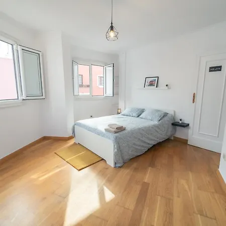 Un Lugar House San Telmo -coliving * Las Palmas / Gran Canaria